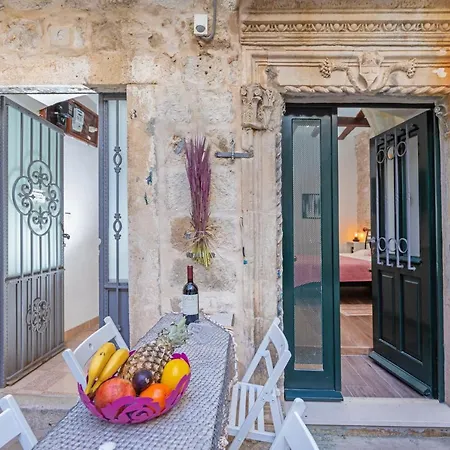 Booba Guest house 3*